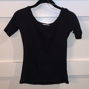 Zenana Outfitters Scoop-Neck BLK Blouse (M)